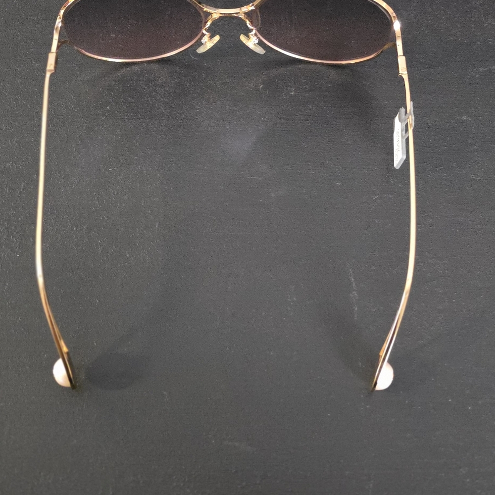 Gucci SUNGLASSES - Picture 5 of 5
